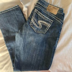 Buckle silver jean Tuesday Capri